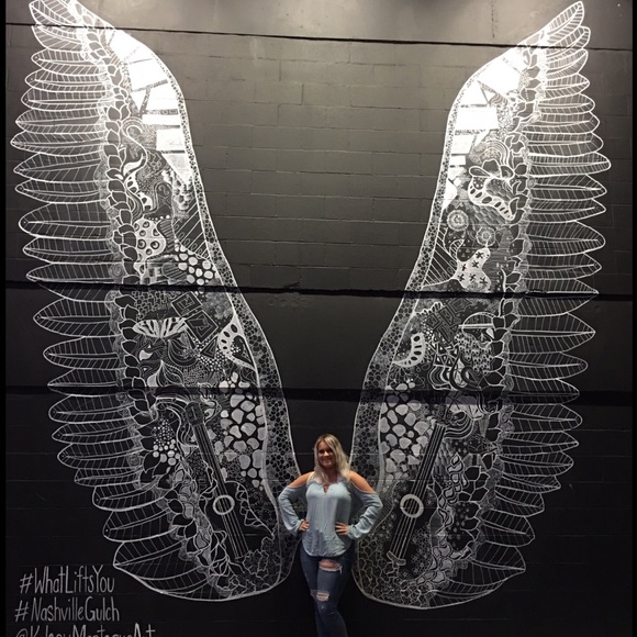 Meet your Posher, Katie - Picture 1 of 1